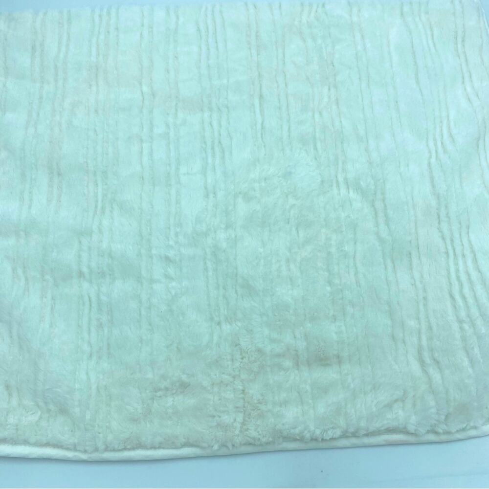 Koolaburra Faux Fur Pillow Sham White With Etched Stripes Luxurious‎ Standard